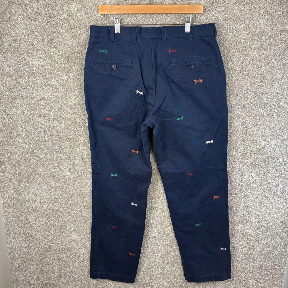 Brooks Brothers Clark Navy Blue Embroidered Bow Tie Critter Chinos Mens 34x32